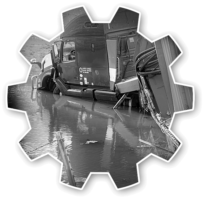 Towing In Crane | Hd Repair &Amp; Towing